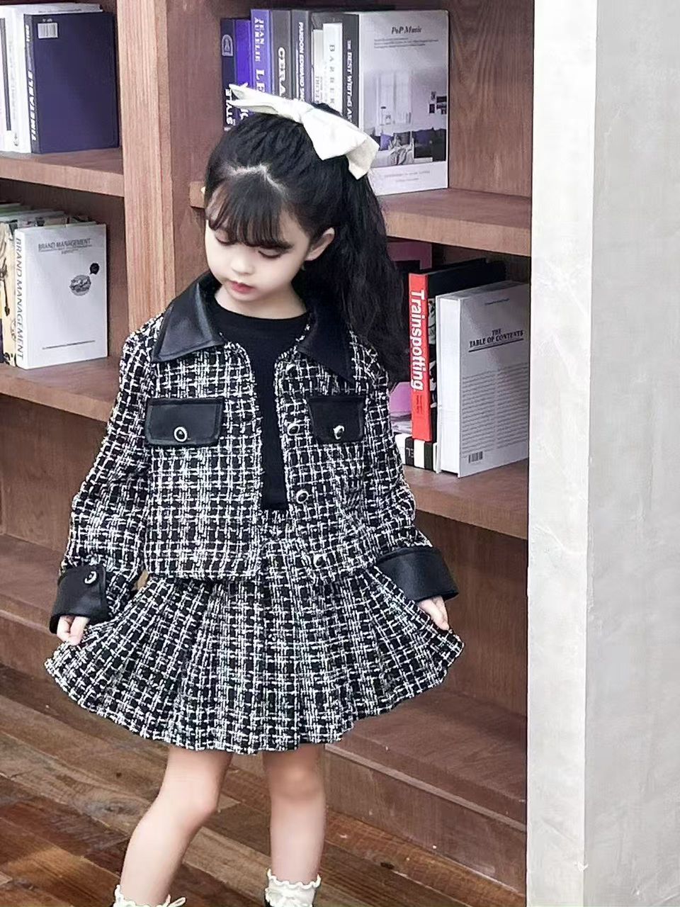 Ensemble Chic Tweed Fille - Veste + Jupe Plissée Noir & Blanc